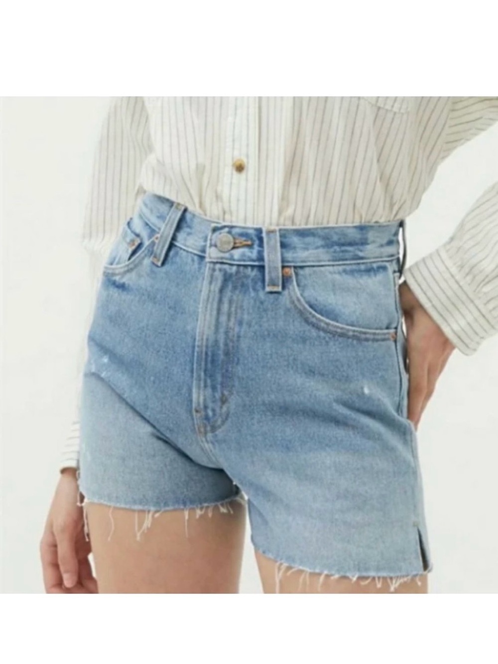 BDG Girlfriend High-Waisted Denim Short